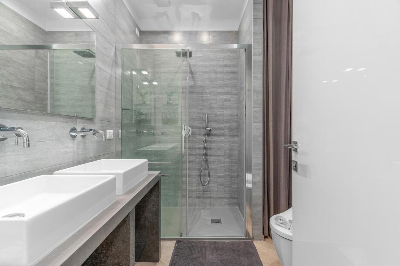Tag11 -Luxury Home 15 Minutes From The Duomo - Milano Exteriör bild